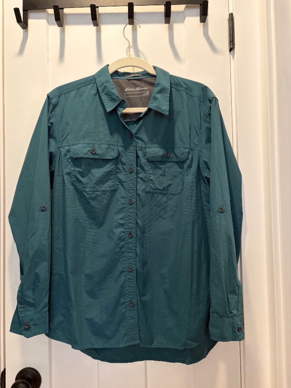 Eddie Bauer Women's Lightweight Ripstop Button Down Shirt Size M
